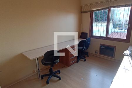 Casa à venda com 206m², 5 quartos e 2 vagasQuarto 2