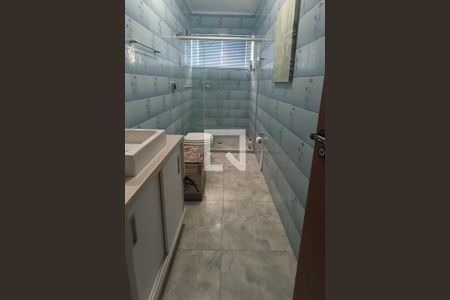 Casa à venda com 206m², 5 quartos e 2 vagasBanheiro Social