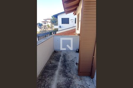 Casa à venda com 206m², 5 quartos e 2 vagasSacada do bar