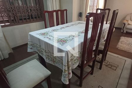 Casa à venda com 206m², 5 quartos e 2 vagasSala de Jantar