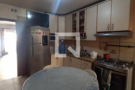 Casa à venda com 206m², 5 quartos e 2 vagasCozinha