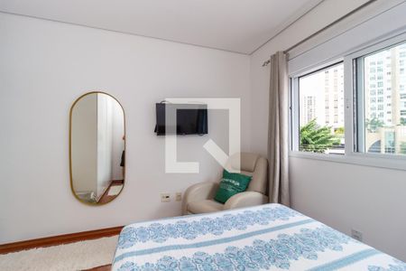 Casa à venda com 250m², 4 quartos e 4 vagasSuíte 3