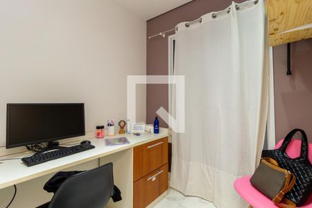 Casa à venda com 250m², 4 quartos e 4 vagasEscritório