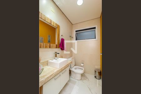 Casa à venda com 250m², 4 quartos e 4 vagasLavabo