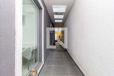 Casa à venda com 250m², 4 quartos e 4 vagasCorredor