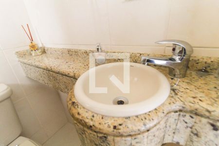 Casa para alugar com 180m², 3 quartos e 4 vagasBanheiro Suite 2