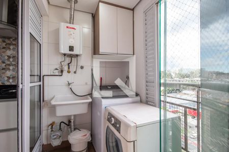 Apartamento à venda com 69m², 3 quartos e 1 vagaÁrea de Serviço