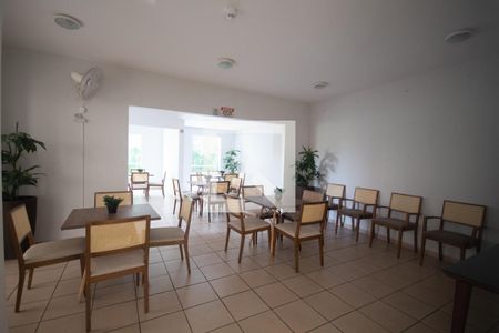 Apartamento à venda com 69m², 3 quartos e 1 vagaÁrea comum - Salão de festas