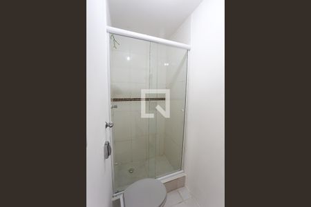 Casa para alugar com 110m², 2 quartos e 1 vaga Casa para alugar com 110m², 2 quartos e 1 vagaBanheiro da Suíte