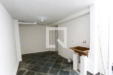 Casa para alugar com 110m², 2 quartos e 1 vaga Casa para alugar com 110m², 2 quartos e 1 vagaÁrea de Serviço