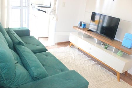 Sala de apartamento para alugar com 2 quartos, 65m² em Jardim Flor da Montanha, Guarulhos
