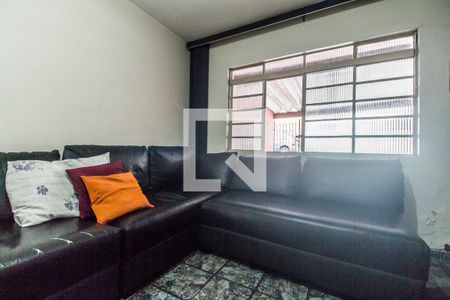 Sala de TV de casa à venda com 3 quartos, 168m² em Jardim Esperanca, Barueri