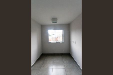 Sala de apartamento para alugar com 2 quartos, 36m² em Cidade Satelite Santa Barbara, São Paulo