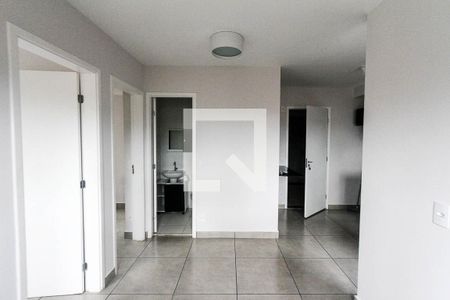 Sala de apartamento para alugar com 2 quartos, 36m² em Cidade Satelite Santa Barbara, São Paulo