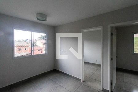 Sala de apartamento para alugar com 2 quartos, 36m² em Cidade Satelite Santa Barbara, São Paulo