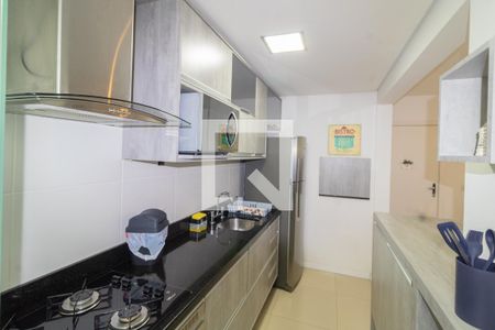 Apartamento para alugar com 68m², 2 quartos e 1 vaga Apartamento para alugar com 68m², 2 quartos e 1 vagaCozinha e Área de Serviço
