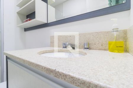 Apartamento para alugar com 68m², 2 quartos e 1 vaga Apartamento para alugar com 68m², 2 quartos e 1 vagaBanheiro