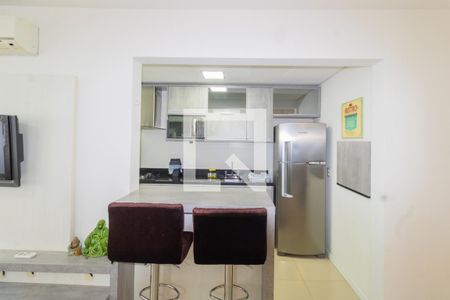 Apartamento para alugar com 68m², 2 quartos e 1 vaga Apartamento para alugar com 68m², 2 quartos e 1 vagaCozinha e Área de Serviço