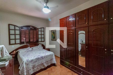 Quarto 1 de casa à venda com 3 quartos, 500m² em Barreiro, Belo Horizonte