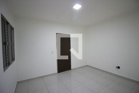 Quarto de casa para alugar com 1 quarto, 35m² em Cidade Nova São Miguel, São Paulo