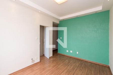 Sala de apartamento à venda com 2 quartos, 60m² em Braz de Pina, Rio de Janeiro