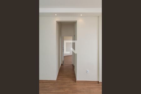 Sala de apartamento à venda com 2 quartos, 60m² em Braz de Pina, Rio de Janeiro
