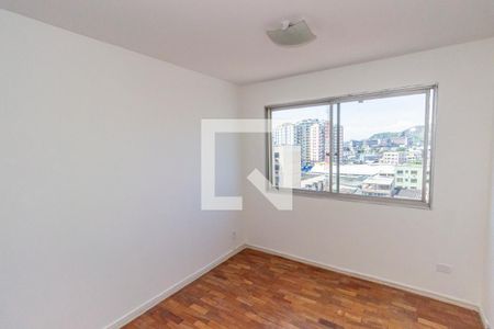 Sala de apartamento para alugar com 2 quartos, 55m² em Madureira, Rio de Janeiro