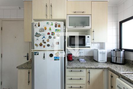 Apartamento à venda com 90m², 3 quartos e 2 vagasCozinha