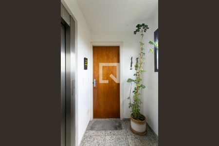 Apartamento à venda com 90m², 3 quartos e 2 vagasEntrada Social