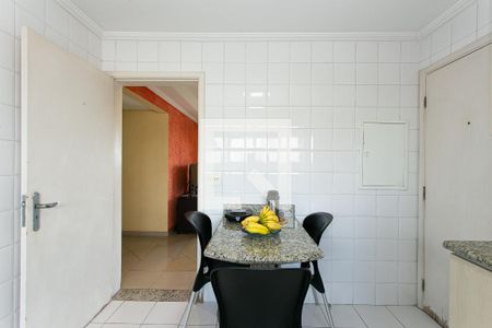 Apartamento à venda com 90m², 3 quartos e 2 vagasCozinha