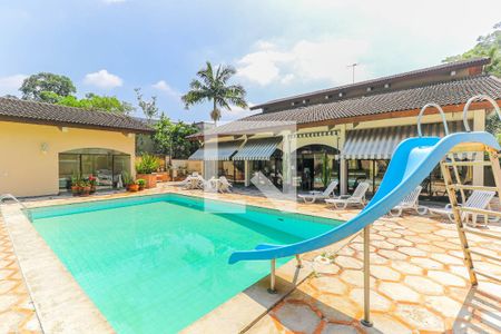 Casa à venda com 800m², 5 quartos e 8 vagasPiscina