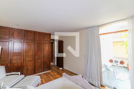 Casa à venda com 800m², 5 quartos e 8 vagasQuarto 3
