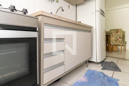 Apartamento à venda com 65m², 2 quartos e 1 vagaCozinha - Armários