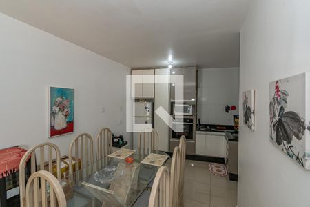 Casa à venda com 90m², 2 quartos e 8 vagas Casa à venda com 90m², 2 quartos e 8 vagasCozinha / Sala de Jantar