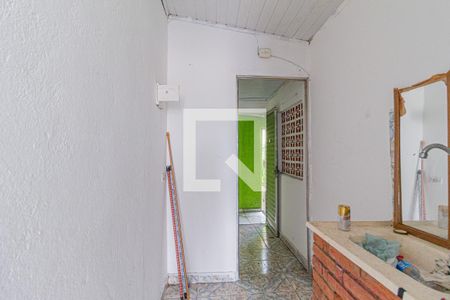 Cozinha e área de serviço de casa para alugar com 1 quarto, 20m² em Parque Roseira, Carapicuíba