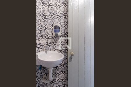 Casa à venda com 160m², 3 quartos e 1 vagaLavabo