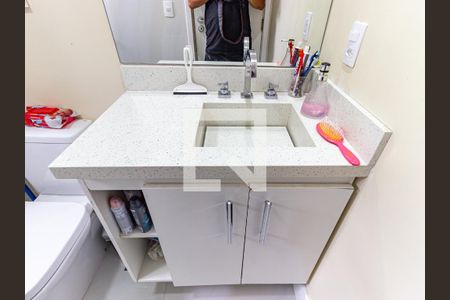 Apartamento à venda com 85m², 3 quartos e 2 vagasBanheiro da Suíte