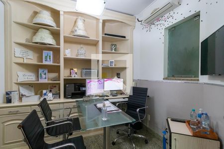Escritório de casa à venda com 4 quartos, 599m² em Parque Taquaral, Campinas