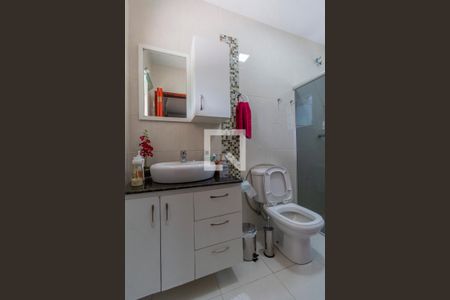 Banheiro Suíte  de casa à venda com 4 quartos, 200m² em Vila Talarico, São Paulo