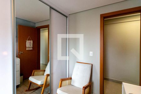 Quarto 1 de apartamento à venda com 2 quartos, 132m² em Savassi, Belo Horizonte