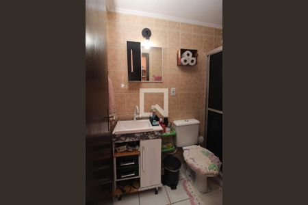Banheiro de apartamento à venda com 1 quarto, 49m² em Glória, Porto Alegre