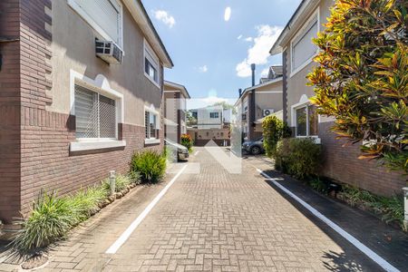 Casa de condomínio à venda com 145m², 3 quartos e 2 vagas Casa de condomínio à venda com 145m², 3 quartos e 2 vagasÁrea comum