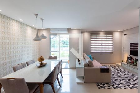 Sala de casa de condomínio à venda com 3 quartos, 137m² em Vila Granada, São Paulo