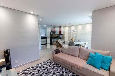 Sala de casa de condomínio à venda com 3 quartos, 137m² em Vila Granada, São Paulo