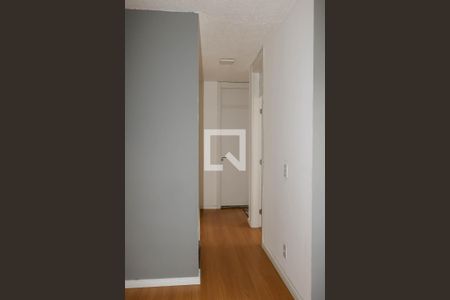 Corredor de apartamento para alugar com 2 quartos, 45m² em Piedade, Rio de Janeiro