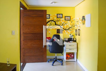 Sala de casa de condomínio à venda com 4 quartos, 152m² em Hípica, Porto Alegre