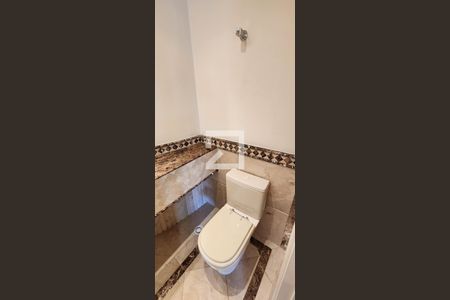 Apartamento para alugar com 200m², 4 quartos e 3 vagasLavabo