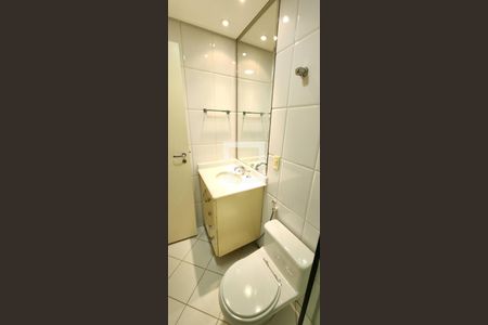 Apartamento para alugar com 200m², 4 quartos e 3 vagasBanheiro da Suíte 2