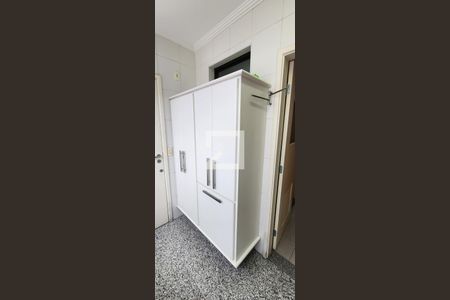 Apartamento para alugar com 200m², 4 quartos e 3 vagasDetalhe da area de serviço