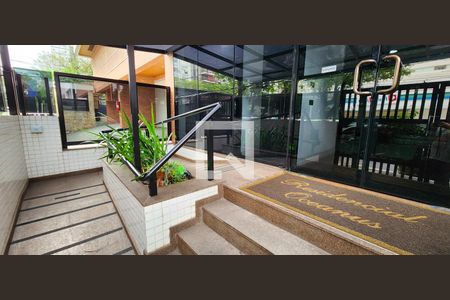 Apartamento para alugar com 200m², 4 quartos e 3 vagasFachada e portaria